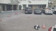 Ребёнок выскочил на дорогу: двухлетнего мальчика сбила водитель Nissan во дворе в центре Новосибирска