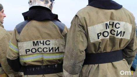 В Новосибирске пострадавшего при пожаре мужчину передали врачам