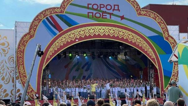 День города в Новосибирске собрал больше 100 тысяч человек — праздник прошёл без происшествий