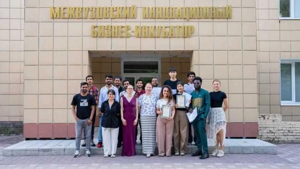 Иностранные студенты из восьми стран прошли подготовку в ОмГУ