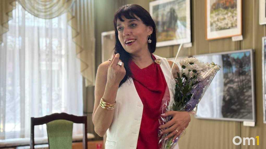Откуда в Сибири такие краски. Главным героем выставки омской художницы стало лето