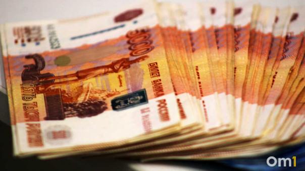 Средняя зарплата в Омской области выросла до 77,4 тысячи рублей