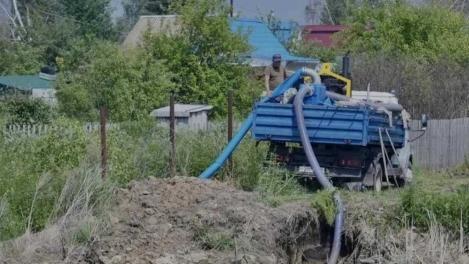 В Осташковском дачном массиве осталось 23 подтопленных участка