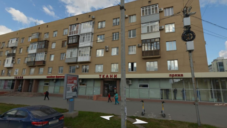 В Омске после пожара вновь начал работу магазин «Ткани» на Масленникова