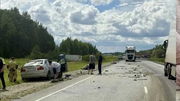 Под Омском BMW выехал на встречку — водитель погиб в лобовом ДТП с Volvo