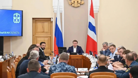 Губернатор обсудил последствия атаки беспилотников на Омскую область