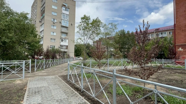 На Иртышской набережной в Омске благоустроили «Атмосферу уюта»