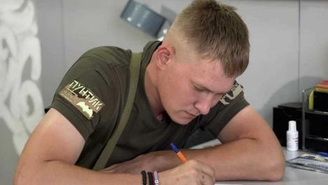 Освобождённый из плена омич рассказал о своих планах на ближайшие годы