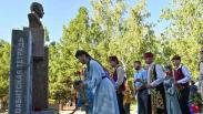 В Омске открыли памятник Герою Советского Союза