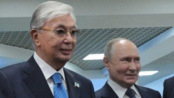 Президент Казахстана Токаев поблагодарил Омск за организацию форума