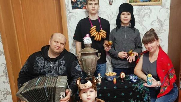 Многодетная семья из Новосибирской области стала лучшей в России