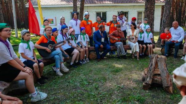 Омск в детском кино: лагерь «Иртышские зори» отметил юбилей