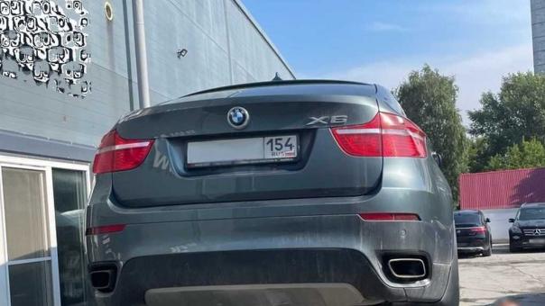 Приставы нашли спрятанный BMW X6 в автосервисе Новосибирска за долг 2,4 млн