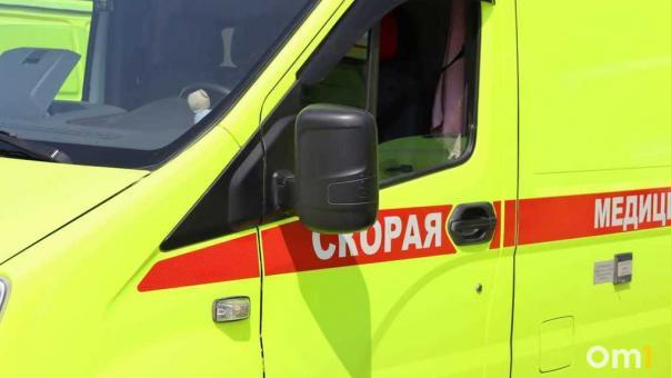 Начались судороги, и он упал: мужчине стало плохо на пляже в Новосибирске