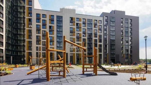 В Омске построили частично подземную высотку