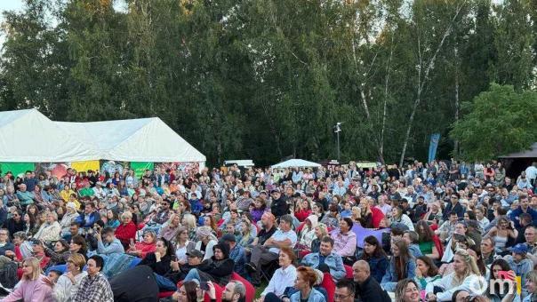 Хоценко позвал омичей на «Музыкальный пикник»