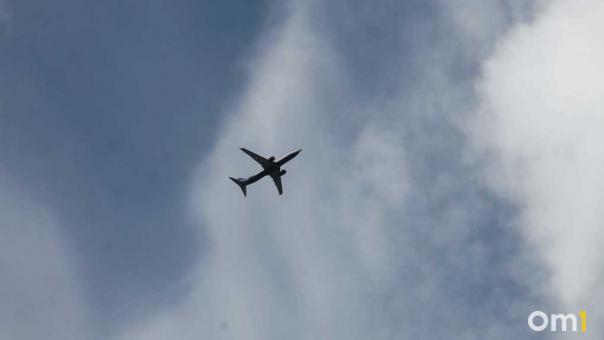В Омске задерживается рейс в Санкт-Петербург из-за беспилотной опасности