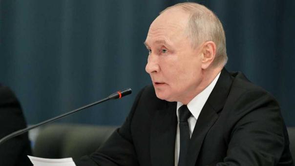 Путин приехал в соседний с Омской областью Новосибирск
