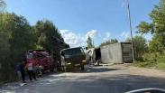 Два большегруза столкнулись в Новосибирске: есть пострадавший