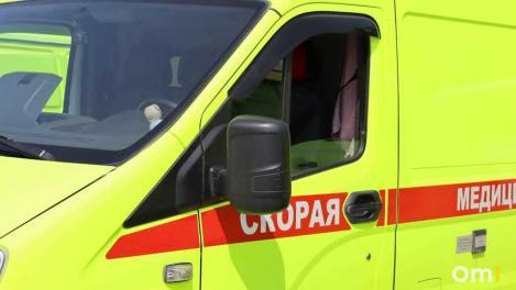 Пенсионерку экстренно увезли в больницу после ДТП под Новосибирском: спасти не удалось