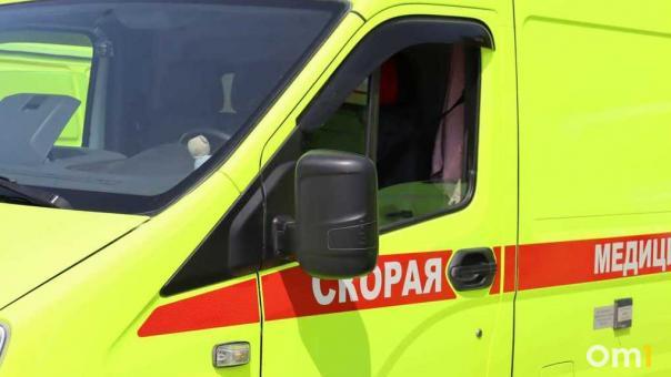 Пенсионерку экстренно увезли в больницу после ДТП под Новосибирском: спасти не удалось