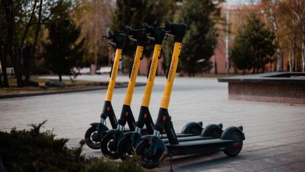 Новосибирец на самокате пытался догнать кортеж Владимира Путина