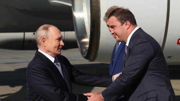 Виталий Хоценко вошёл в топ-10 губернаторов России в соцсетях