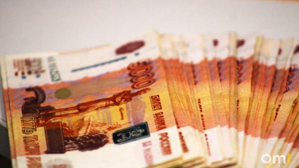 В Омске авиаремонтное предприятие задолжало 93 сотрудникам 2,6 млн рублей