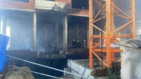 Пострадавшего при пожаре в «Кварталах Драверта» ввели в медикаментозный сон