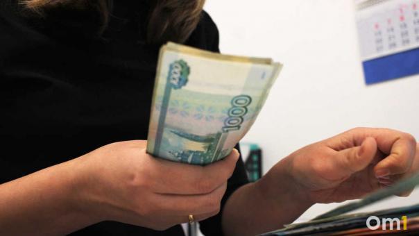 Пятеро умных: молодым омичам раздадут по 115 тысяч