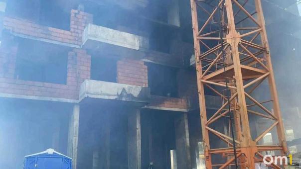 «Брусника» выразила соболезнования семье погибшего рабочего после пожара в «Кварталах Драверта»
