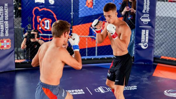 Фиджитал-бои, падел и велофристайл: чем удивил омичей «Штормфест»