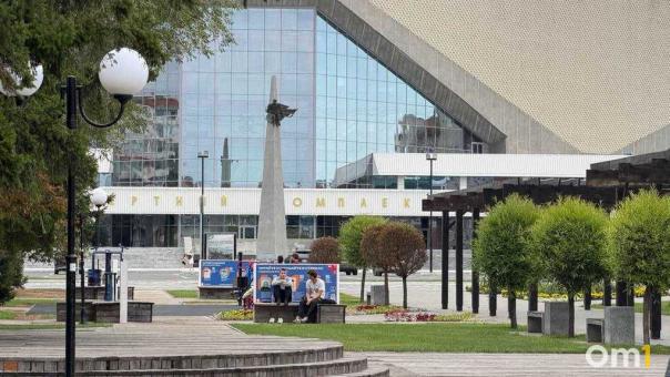 В омском СКК имени Блинова откроют лаунж-бар и рестораны быстрого питания