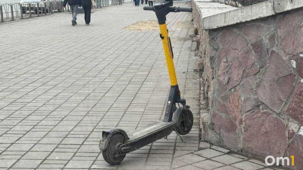 Запрет самокатов на главных улицах может угрожать привычным маршрутам омичей