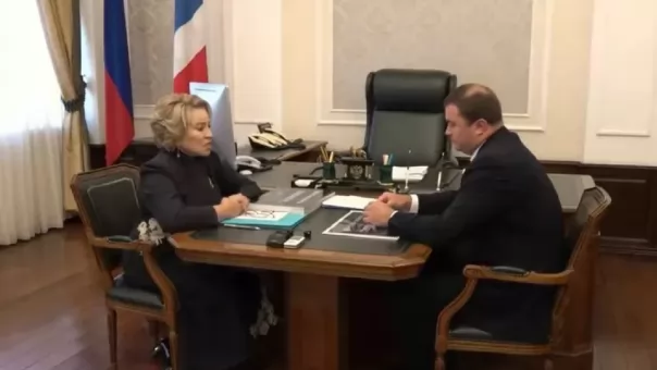 Матвиенко заметила, что Хоценко влюбился… в Омскую область