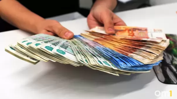 После ареста автомобиля у новосибирца быстро нашлись деньги на 71 штраф