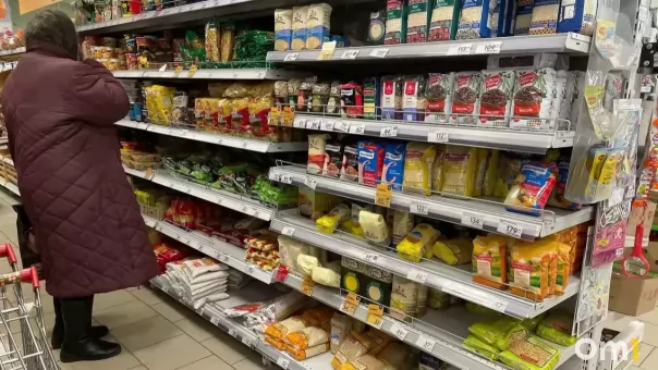 Продуктовая корзина в Омске подорожала до 7 273 рубля: насколько выросли цены за месяц?