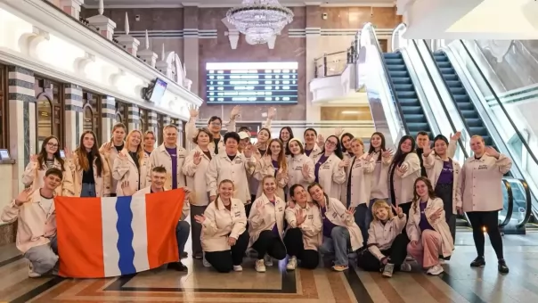 Волонтёры из Омской области отправились на Международный фестиваль молодежи в Екатеринбург