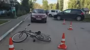 Прокуратура взяла на контроль ДТП с двумя детьми на велосипеде в Омске