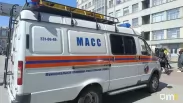 В Новосибирске спасатели и волонтёры эвакуировали из лесопосадки замёрзшего 87-летнего мужчину