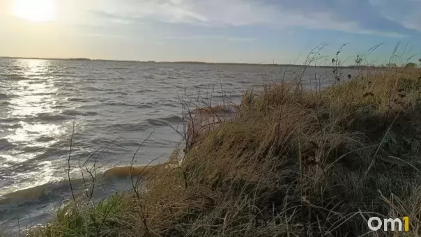 Иртыш критически обмелел, под угрозой судоходство