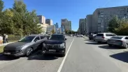 Внедорожник сбил девушку и протаранил две машины: что произошло в центре Новосибирска