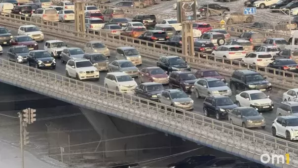 Стало известно, кто будет отвечать за метромост в Омске