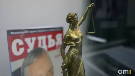 Глава Омского гарнизонного военного суда планирует уйти в отставку