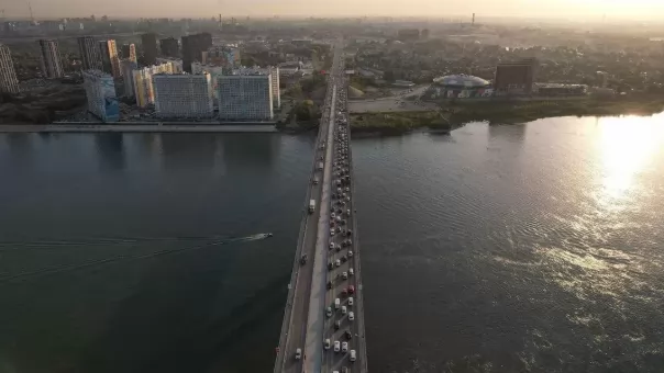 «До конца сентября откроют»: на Димитровском мосту в Новосибирске начнут укладывать асфальт