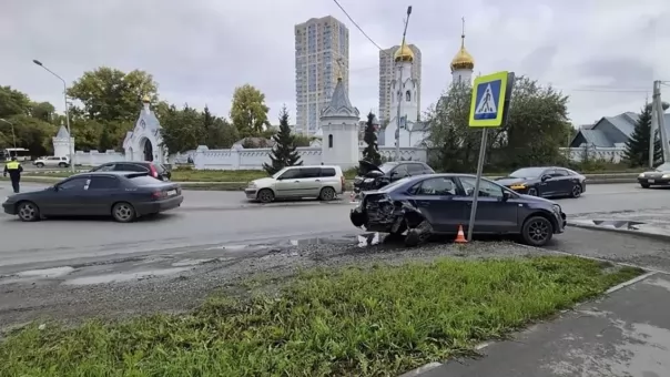 Потерял сознание за рулём: поездка по Новосибирску закончилась смертельным ДТП
