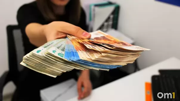 Три комиссионных магазина Омска попали в особый список ЦБ РФ