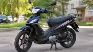 В Омске молодой парень попытался сбежать на украденном мопеде