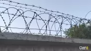 Омич, покусавший полицейского, ушёл в подполье и скрывается от суда