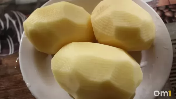 В Омской области вырос гигантский картофель